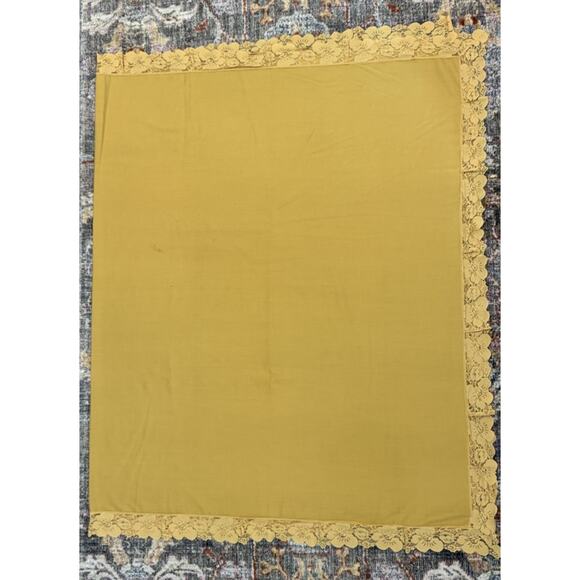 Autumn Gold Handmade Tablecloth 103x65 Large Thanksgiving Harvest Lace - Picture 6 of 6
